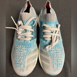 Adidas UltraBoost Uncaged 10.5 Kolor